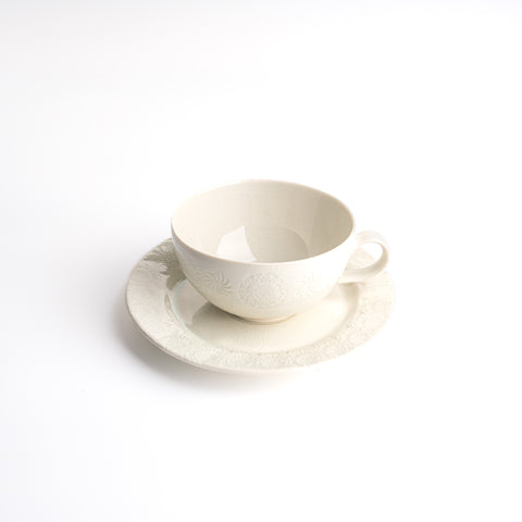 Stamp Serie Cup&Saucer Set - Off-White