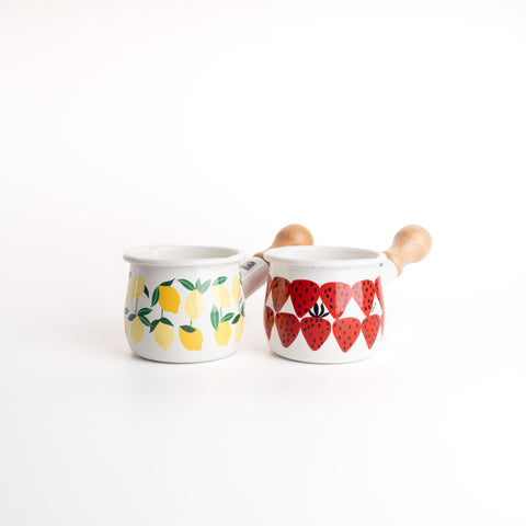 Enamel 550ml Millk Pot - Strawberry