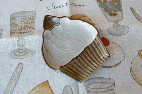 Old White Cupcake Plate