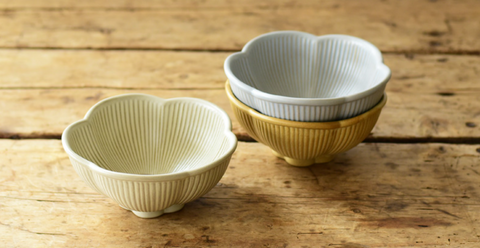 Fleuron Bowl - ecru