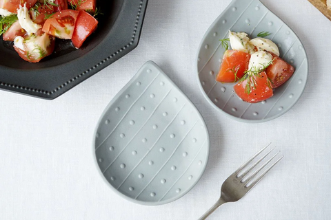 Small Raindrop Plate - Grey